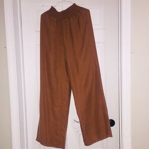 Wide leg pants